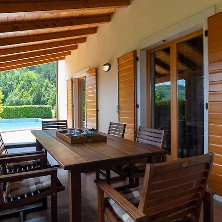 Dol Vrh (Istria)