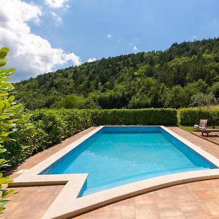 Dol Hébergement de vacances *