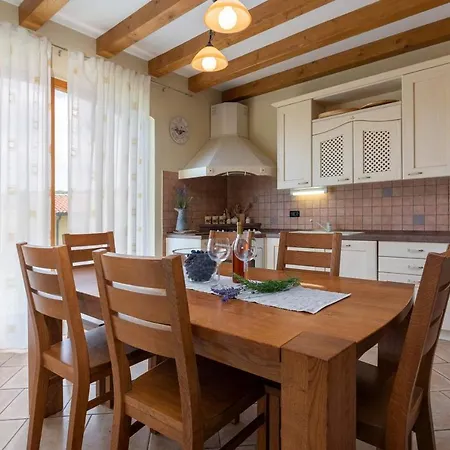 Hébergement de vacances Dol Vrh (Istria)